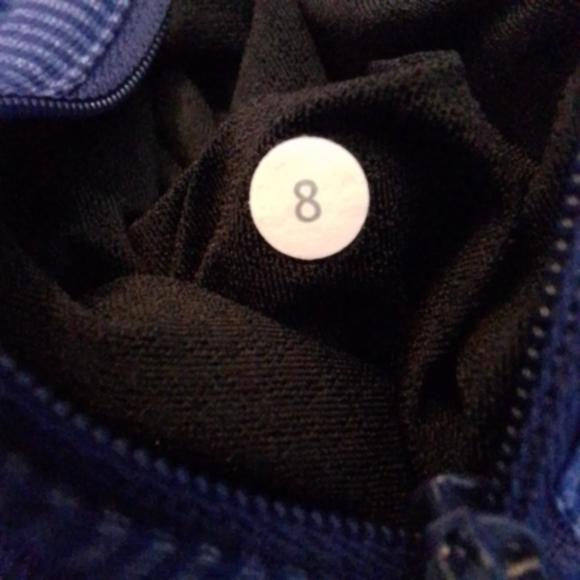 Lululemon Athletica Pigment Blue/Purple Tonka Stripe In Stride Jacket - 8 - Picture 13 of 14